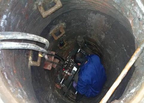 清苑抽化粪池公司为您分享下管道非开挖修复技术的工艺流程和操作规范